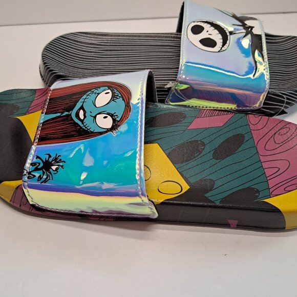 NWT Disney Nightmare Before Christmas Slides Sz 8 Jack & Sally Holographic Strap - Picture 7 of 10